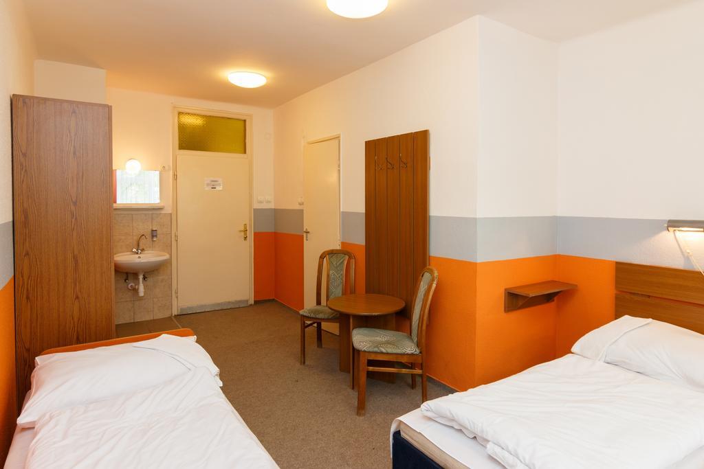 Hostel Flandria Budapest Luaran gambar